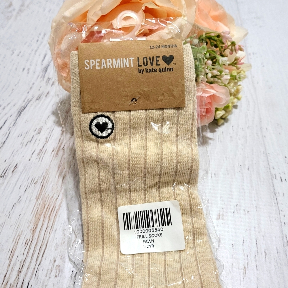 Kate Quinn Spearmint Love Frill Socks Fawn